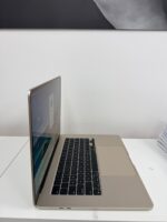 MacBook Air 15’ M4 16GB Ram 256 GB Auriu Produs Folosit - imagine 4